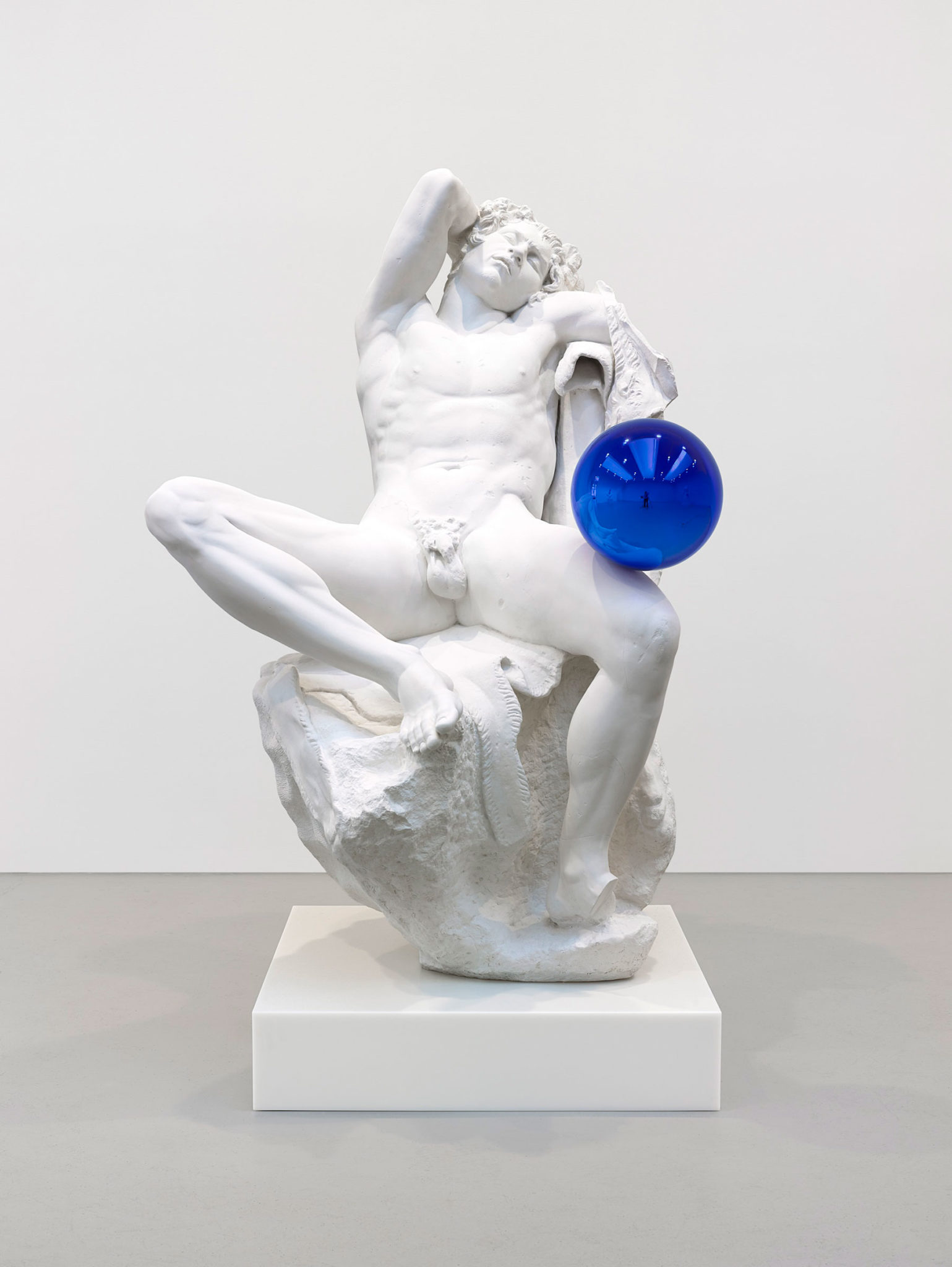 Jeff Koons - Gazing Ball / Barberini Faun